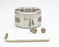 Vista previa: Ein Edelstahl Ballstretcher mit 35 mm Höhe und 620 g Gewicht auf einem weißen Hintergrund.