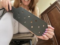 Vista previa: Pala grande de cuero con agujeros: Spanking Deluxe