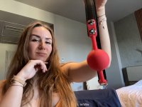 Vista previa: Rojo ball gag hecho de silicona