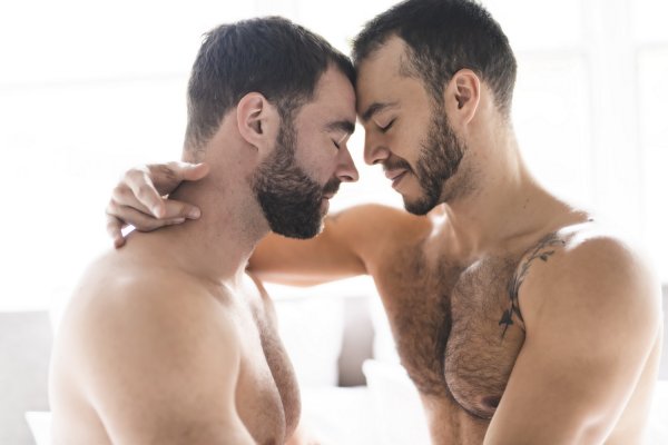 Gay-Geschichten-1asBxpioYziYcT